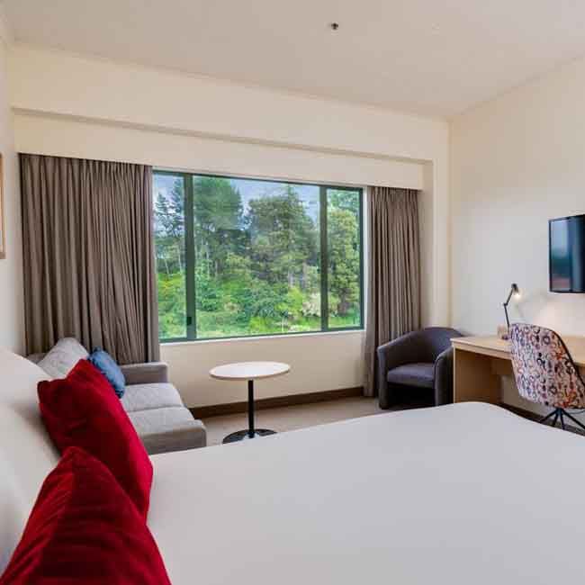 Novotel Rotorua Lakeside room 1